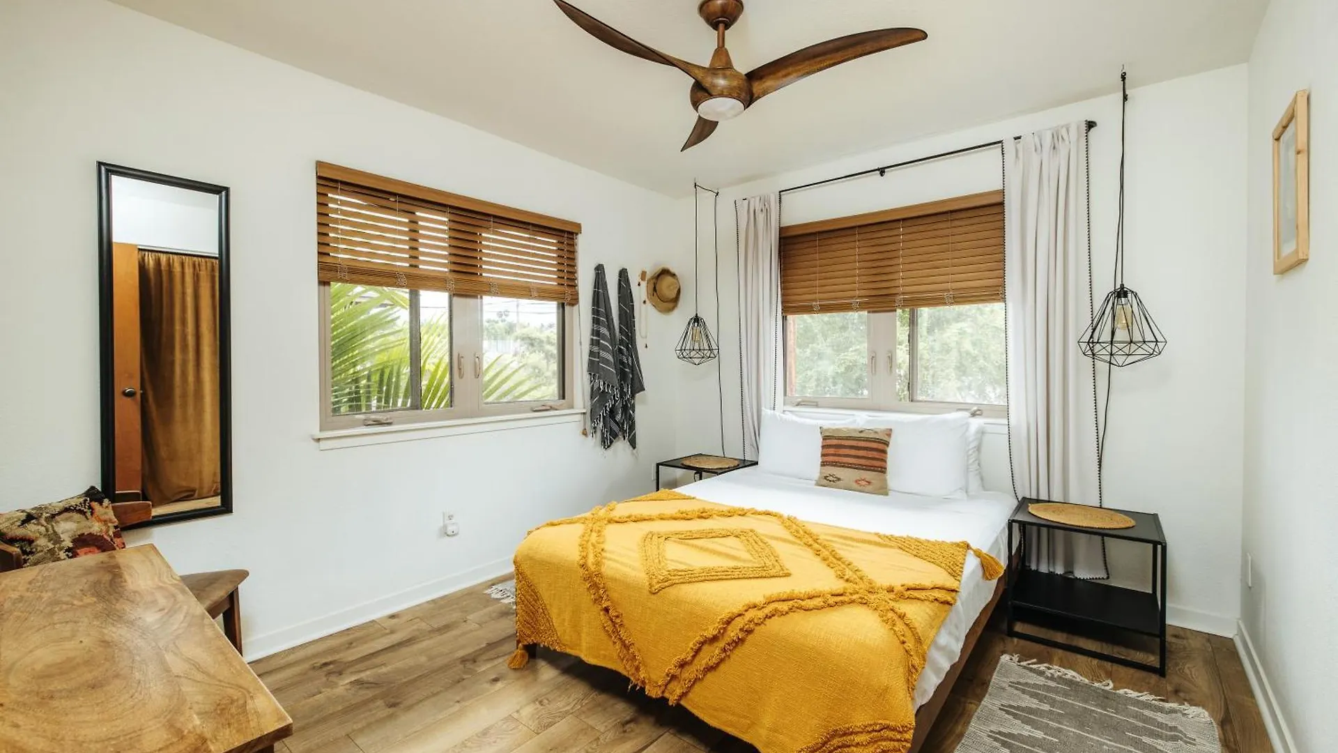 Earthy Beach House Kailua-Kona Holiday home