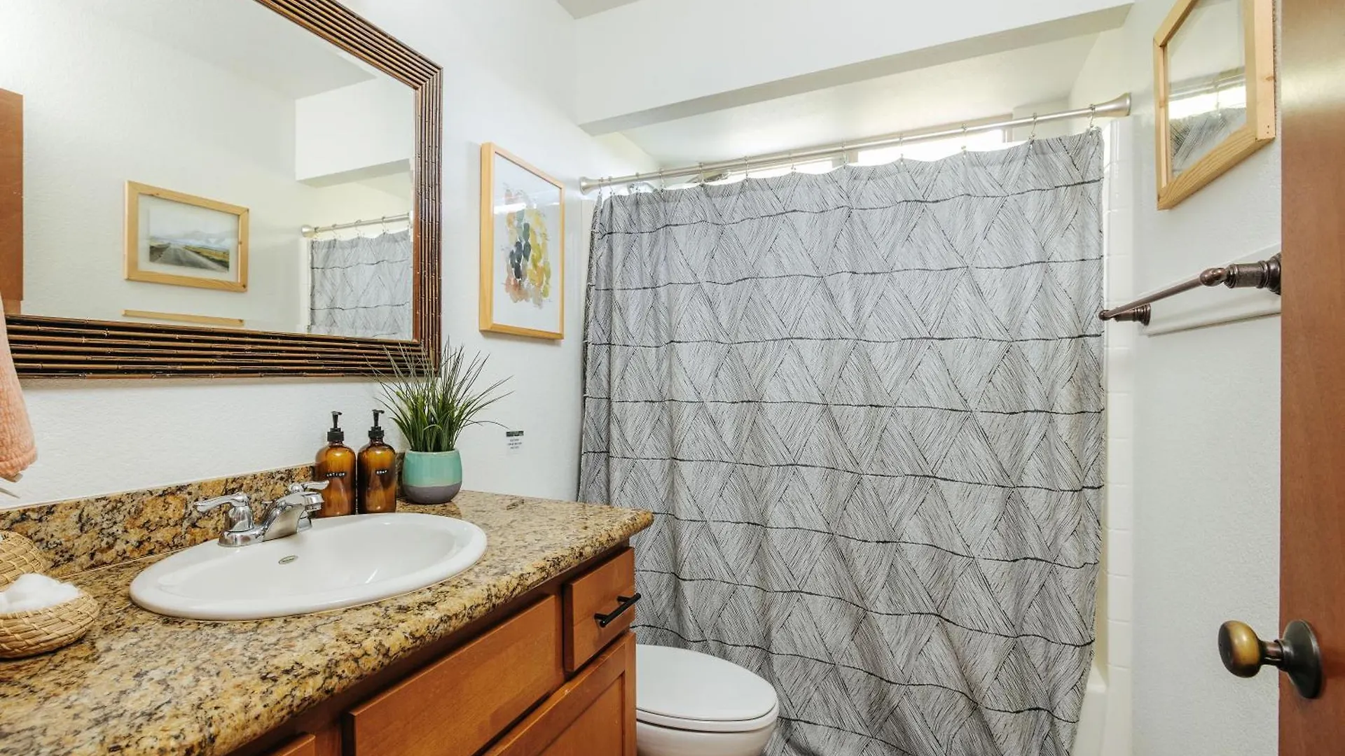 Earthy Beach House Kailua-Kona Holiday home