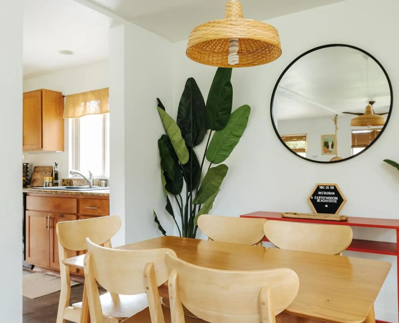 Earthy Beach House Kailua-Kona Holiday home